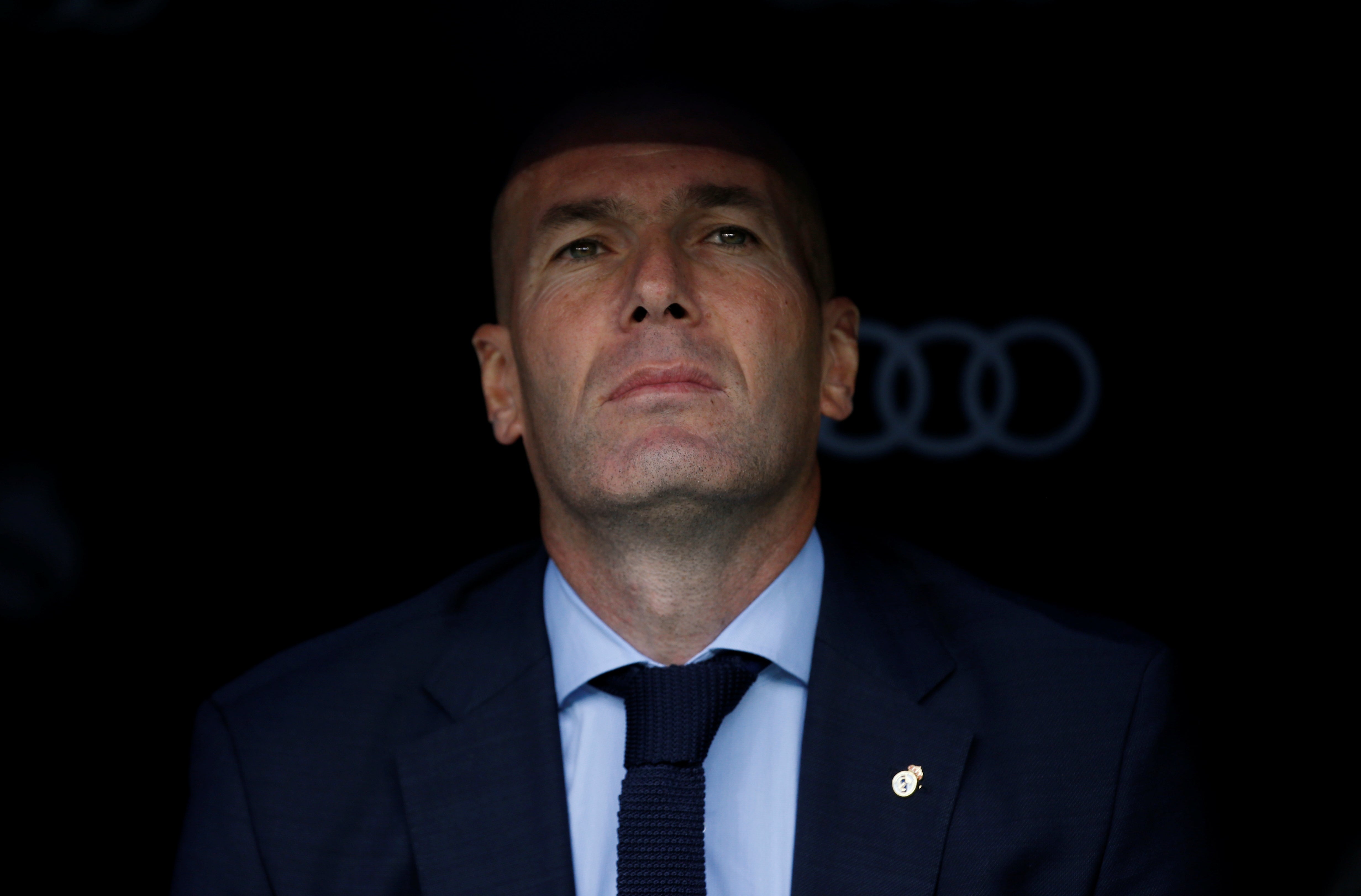 Zidane no descarta que haya fichajes en invierno: "Puede pasar de todo" Zidane no descarta que haya fichajes en invierno: "Puede pasar de todo"