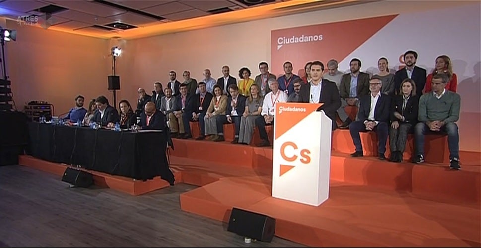 Rivera abre "la puerta" de Cs a todos los socialistas hartos del nacionalismo Rivera abre "la puerta" de Cs a todos los socialistas hartos del nacionalismo