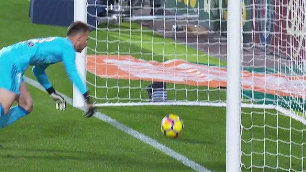 El debate de los jueves: ¿Es imprescindible el VAR en La Liga? El debate de los jueves: ¿Es imprescindible el VAR en La Liga?