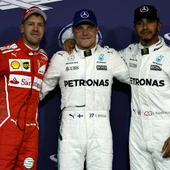 Valtteri Bottas, con Vettel y Hamilton Valtteri Bottas, con Vettel y Hamilton