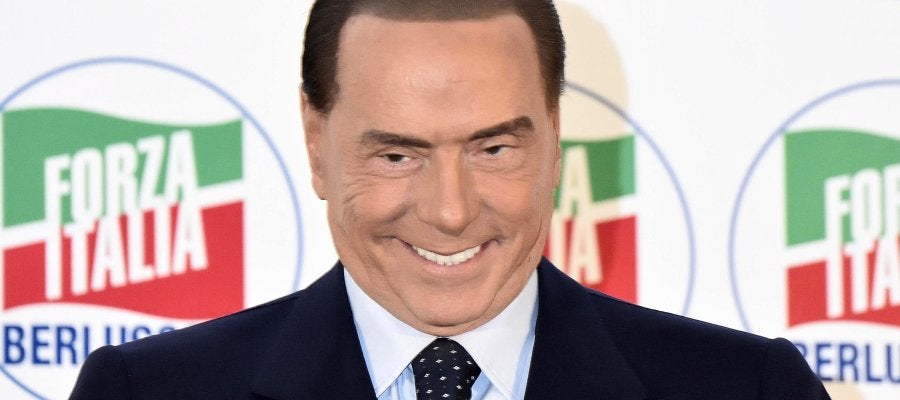 Silvio Berlusconi en un acto de su partido Silvio Berlusconi en un acto de su partido