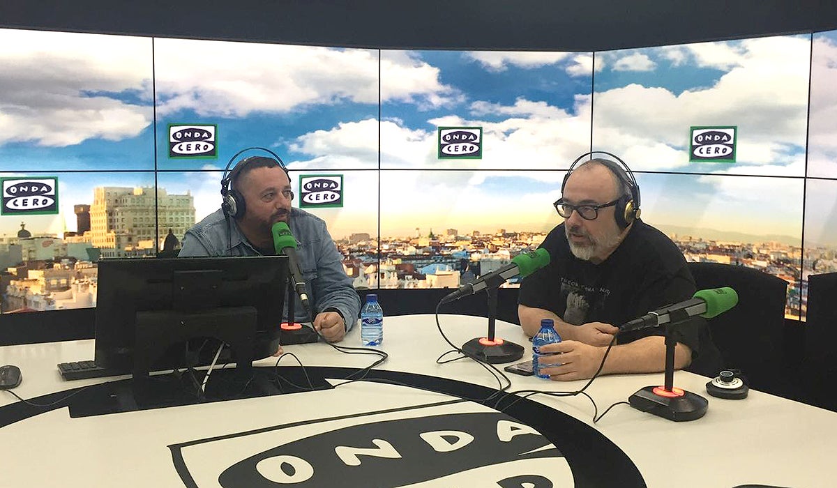 Álex de la Iglesia y Pepón Nieto: "No dejaríamos ver nuestro móvil a nadie" Álex de la Iglesia y Pepón Nieto: "No dejaríamos ver nuestro móvil a nadie"