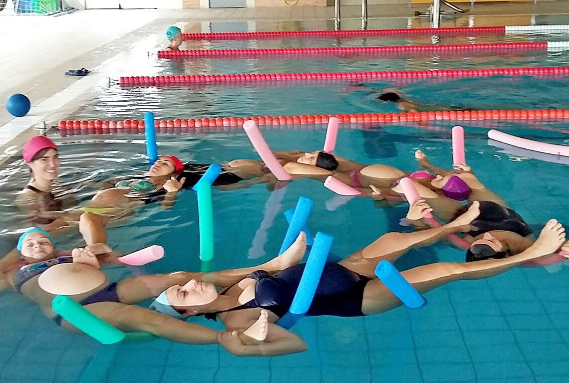 El Departament de Castelló pone en marcha con éxito su programa de matronatación en Benicàssim El Departament de Castelló pone en marcha con éxito su programa de matronatación en Benicàssim