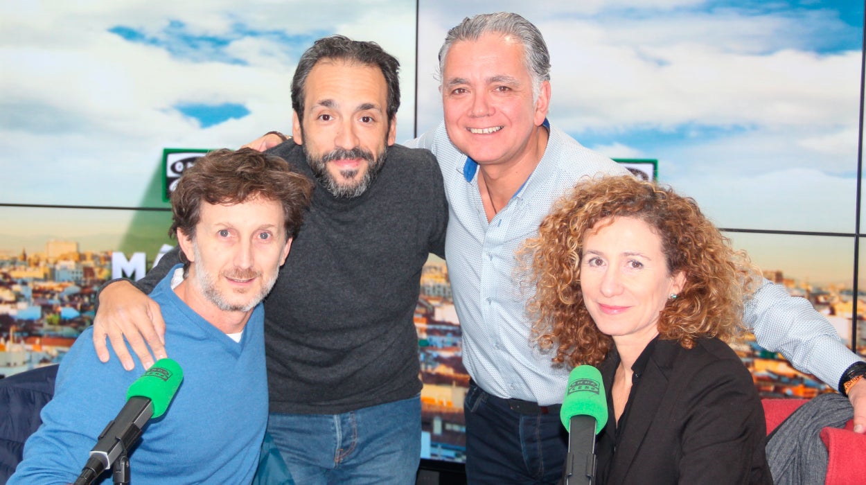 Pepa Fernández y Hugo Barrenechea: "Los regidores del Teatro Real tenemos que saber de música" Pepa Fernández y Hugo Barrenechea: "Los regidores del Teatro Real tenemos que saber de música"