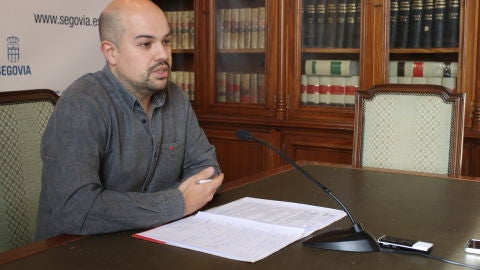 &Aacute;ngel Galindo, portavoz de IU en el Ayuntamiento de Segovia