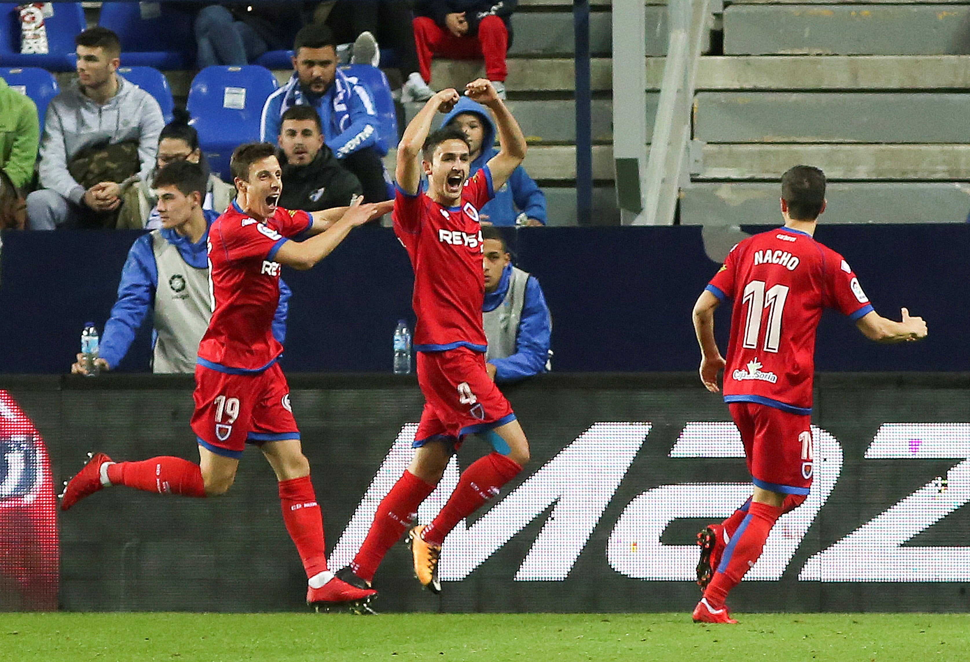 El Numancia da la sorpresa y elimina al Málaga de la Copa del Rey El Numancia da la sorpresa y elimina al Málaga de la Copa del Rey
