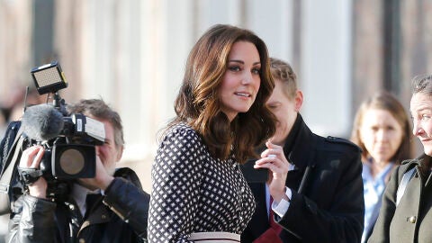 Meghan Markle y el pr&iacute;ncipe Harry se casar&aacute;n en primavera