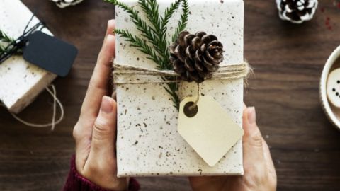 Envolver los regalos