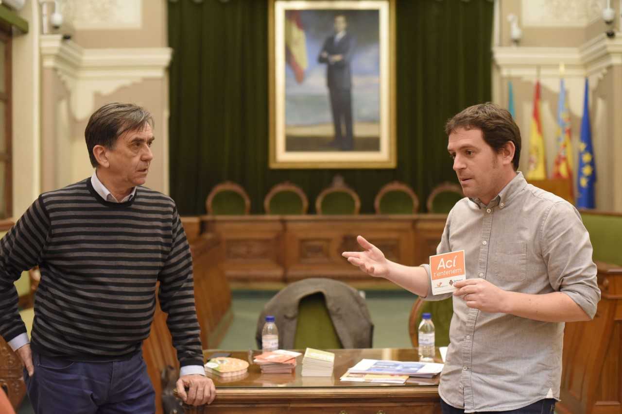 Castellón ofrece a los comercios y profesionales de la ciudad la plataforma Troballengua Castellón ofrece a los comercios y profesionales de la ciudad la plataforma Troballengua