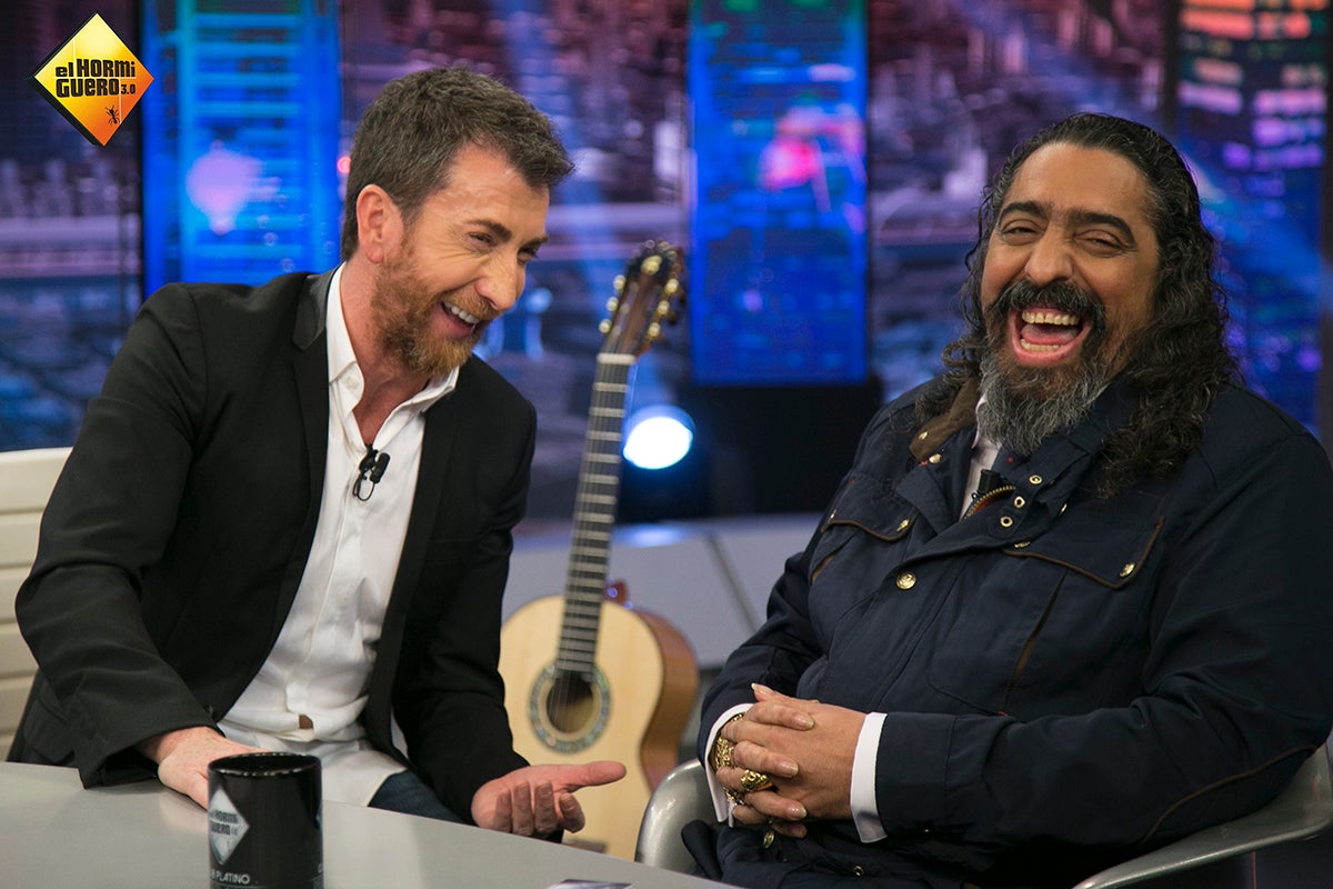 La tele con Monegal: 'El Hormiguero' le da el carné Platino a 'El Cigala' por su décima visita La tele con Monegal: 'El Hormiguero' le da el carné Platino a 'El Cigala' por su décima visita