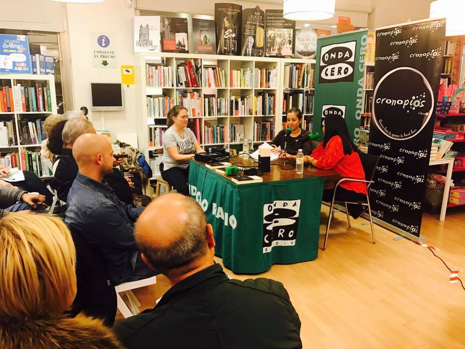 "A literatura ten que falar da vida real e contribuír a romper os estereotipos femeninos" "A literatura ten que falar da vida real e contribuír a romper os estereotipos femeninos"