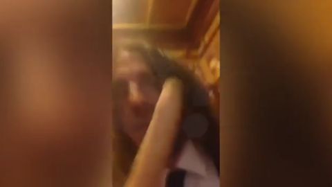 Una aficionada 'ataca' con un consolador a Puyol