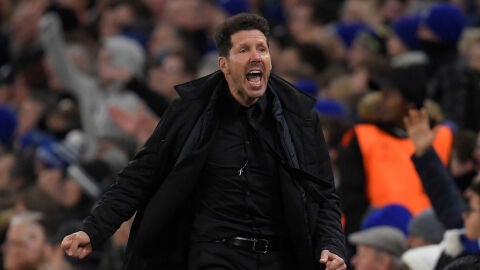 Simeone, durante el partido contra el Chelsea