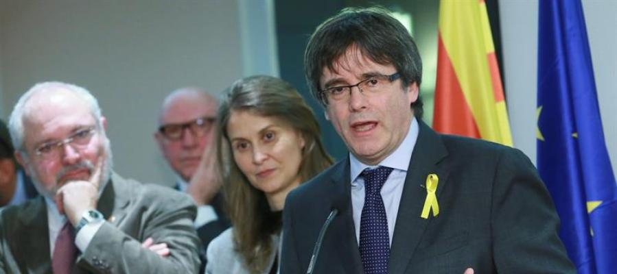 Carles Puigdemont Carles Puigdemont