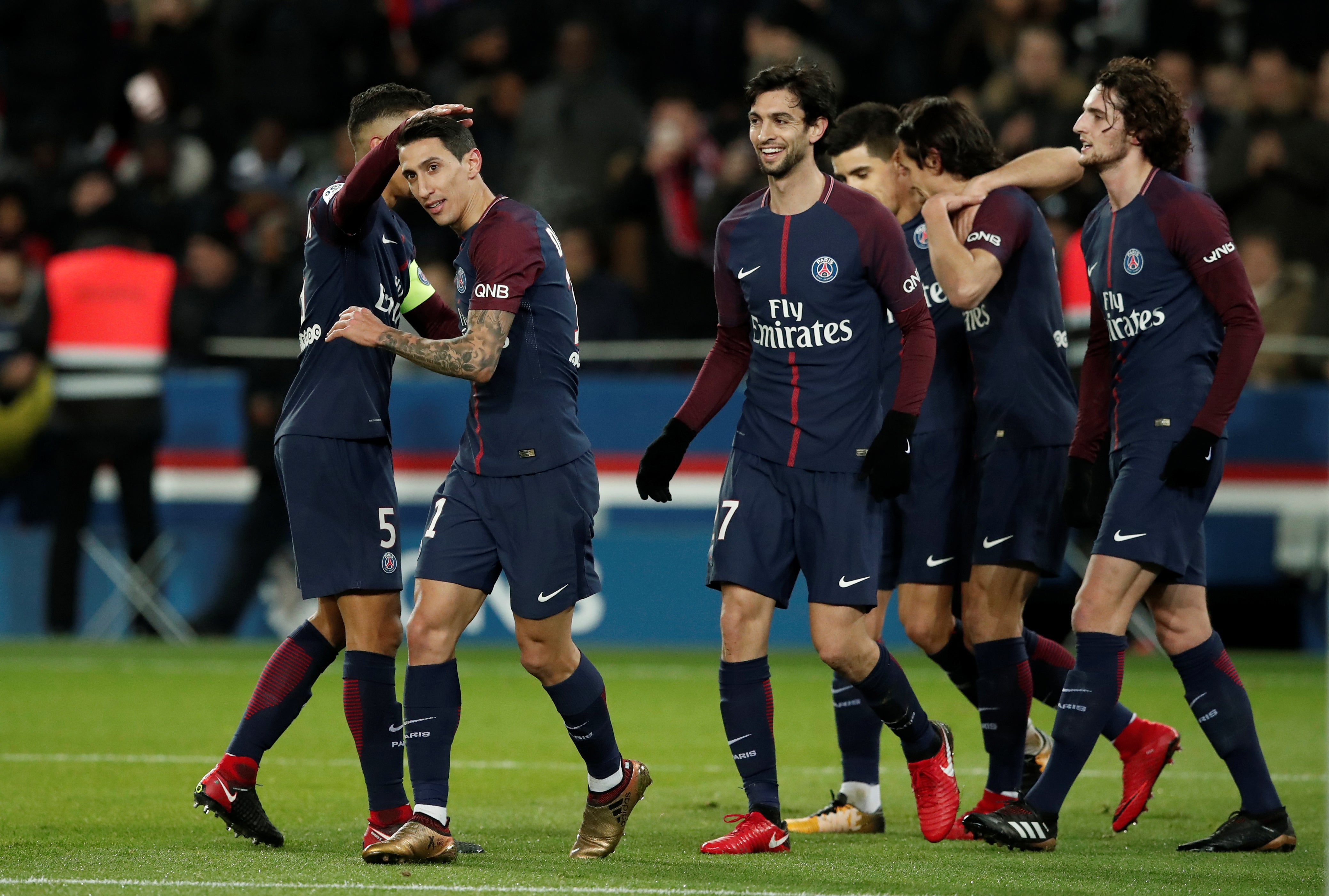El PSG, sin Neymar, gana al Lille y reafirma el liderato El PSG, sin Neymar, gana al Lille y reafirma el liderato
