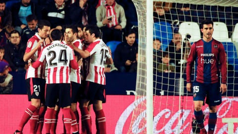 El Athletic celebra un gol contra el Levante