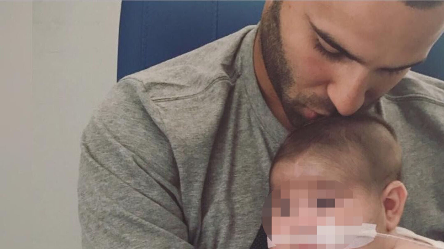 Jes&eacute; Rodr&iacute;guez con su hijo Nyan