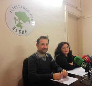 Fernando Durá y María Luisa Argente antes de la rueda de prensa Fernando Durá y María Luisa Argente antes de la rueda de prensa