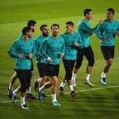 Los jugadores del Real Madrid se entrenan en Abu Dabi