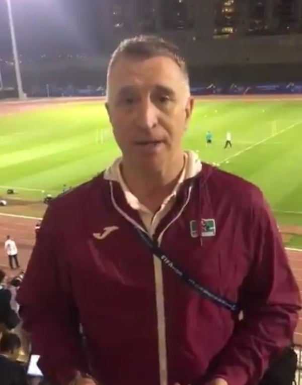 Fernando Burgos: "El Real Madrid ha recibido en Abu Dhabi al PSG con poca satisfacción" Fernando Burgos: "El Real Madrid ha recibido en Abu Dhabi al PSG con poca satisfacción"