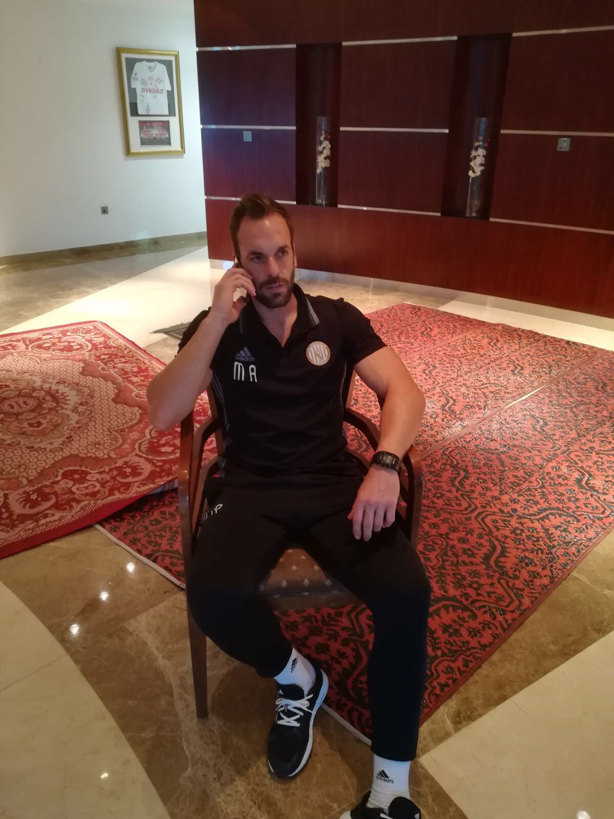 Manuel Almunia: "Para los jugadores del Al Jazira jugar con el Madrid ya es un premio" Manuel Almunia: "Para los jugadores del Al Jazira jugar con el Madrid ya es un premio"