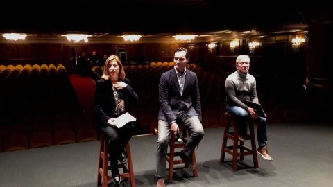 Rueda de prensa en el Teatro Jovellanos