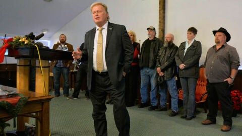 El congresista de Kentucky, Dan Johnson