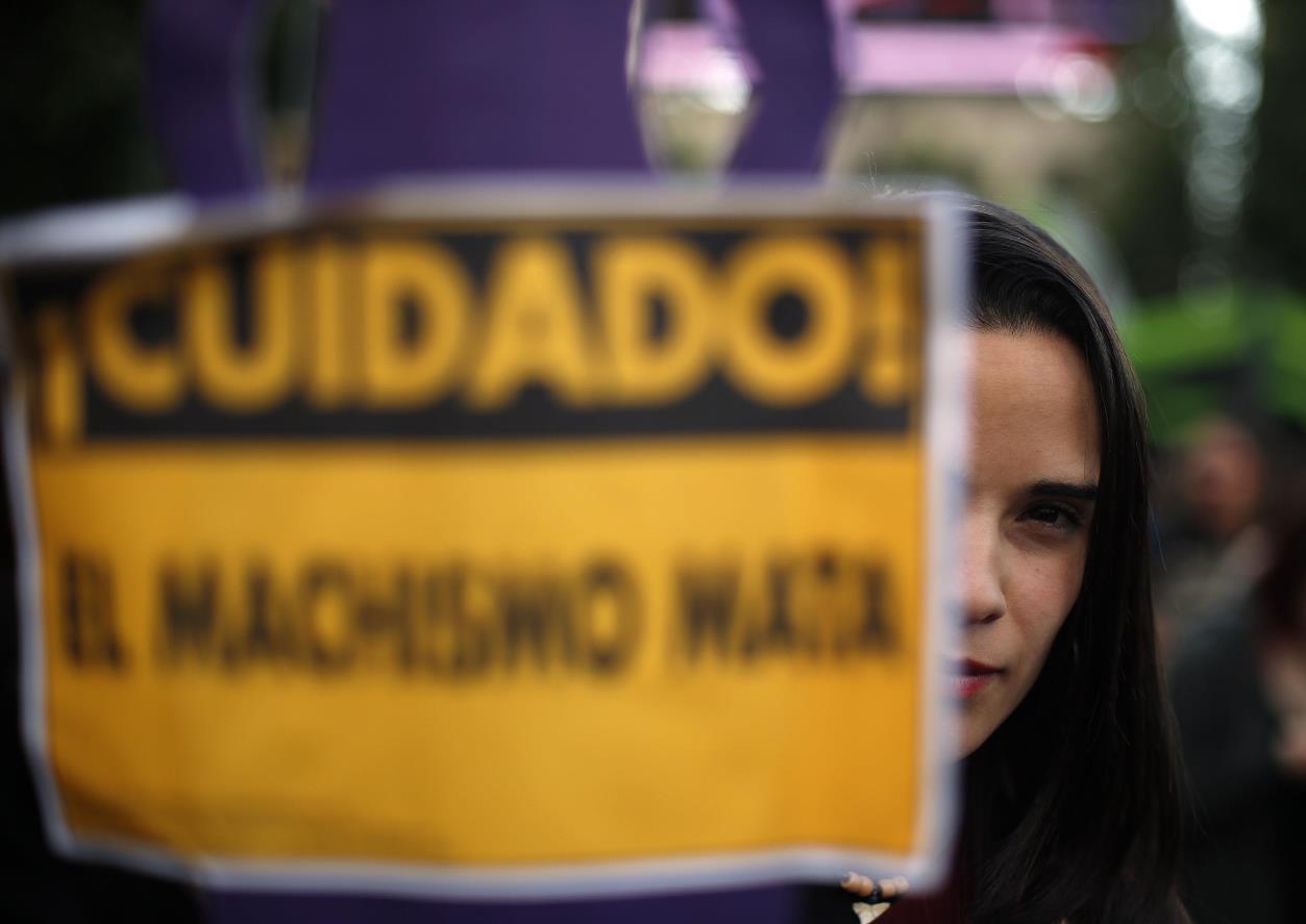 'Cómo saber si eres una guarra': un youtuber se enfrenta a dos años de cárcel por vejar a las mujeres 'Cómo saber si eres una guarra': un youtuber se enfrenta a dos años de cárcel por vejar a las mujeres