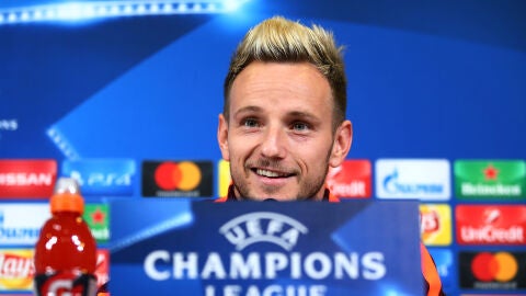 Rakitic, en rueda de prensa
