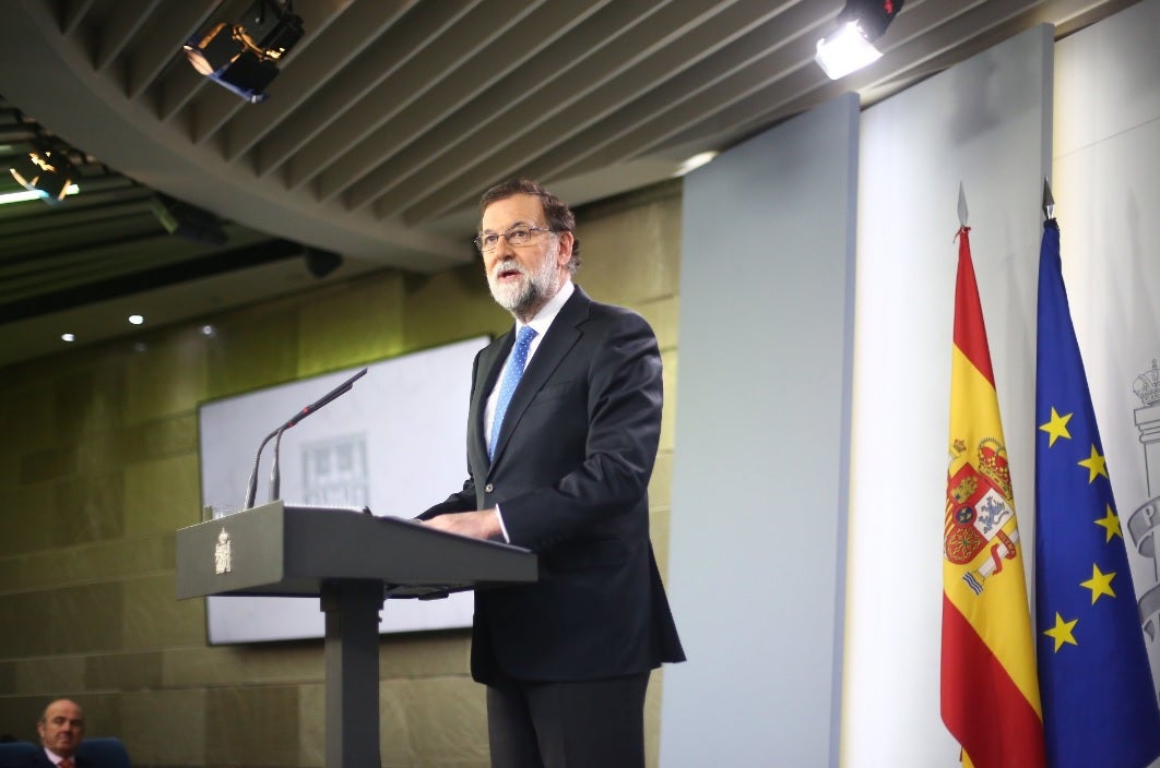 Rajoy no apurará plazos y constituirá el nuevo Parlament antes del 20 enero Rajoy no apurará plazos y constituirá el nuevo Parlament antes del 20 enero