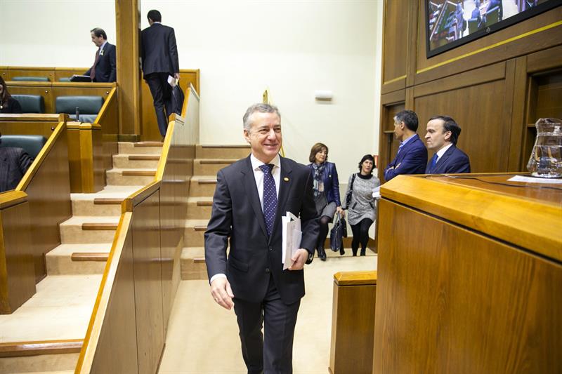 El Parlamento Vasco aprueba el presupuesto de 2018, con la abstención del PP El Parlamento Vasco aprueba el presupuesto de 2018, con la abstención del PP