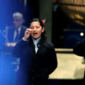 Los niños de San Ildefonso Yossueff Salhi (d) y Noelia Katiuska (i) han cantado el número 71.198 que ha sido agraciado con el Gordo de Navidad Los niños de San Ildefonso Yossueff Salhi (d) y Noelia Katiuska (i) han cantado el número 71.198 que ha sido agraciado con el Gordo de Navidad