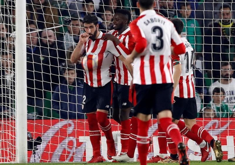 Betis 0 - 2 Athletic Club. Los leones se llevan los tres puntos Betis 0 - 2 Athletic Club. Los leones se llevan los tres puntos