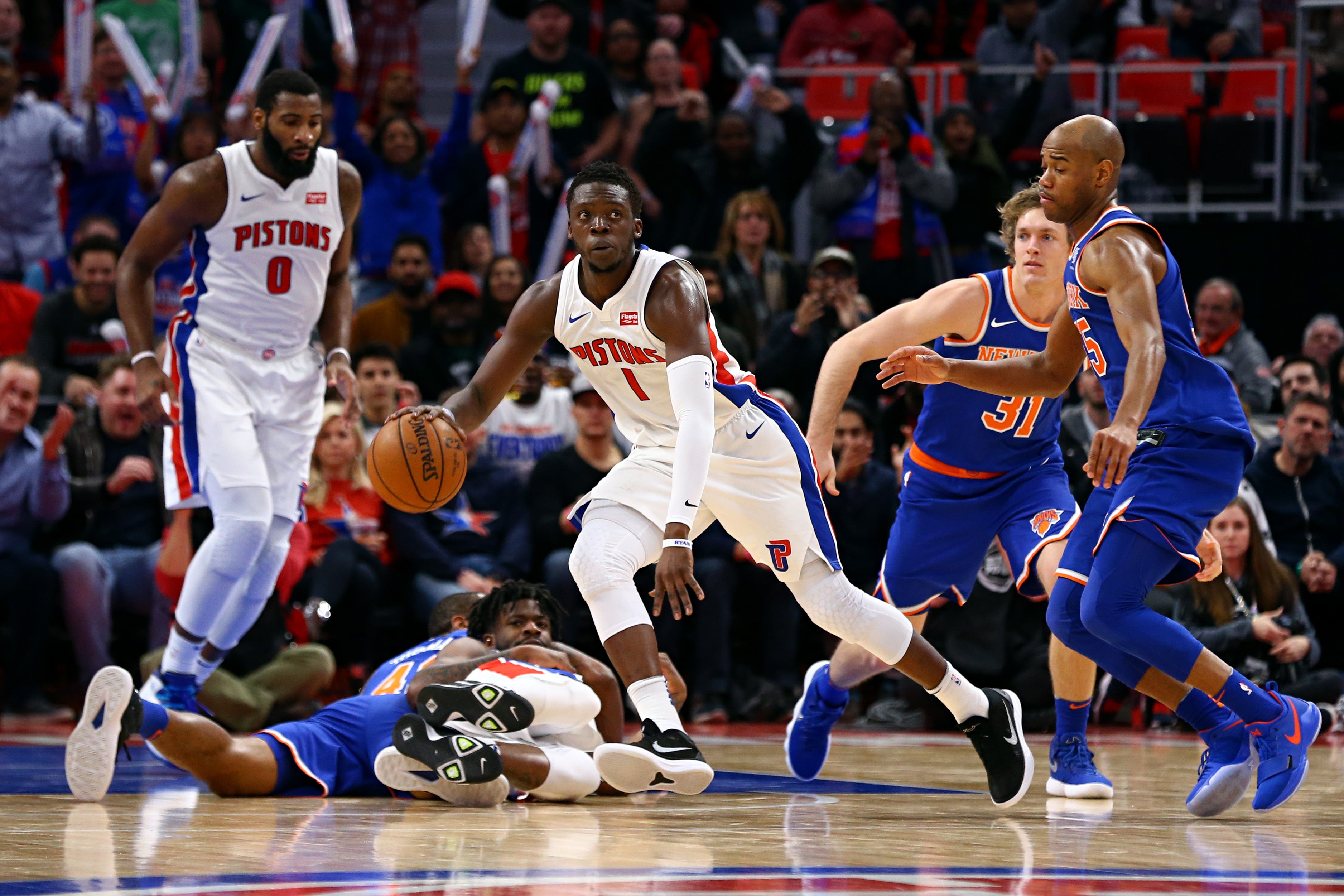Los Pistons pueden con los Knicks; derrota de los Rockets pese a un histórico James Harden Los Pistons pueden con los Knicks; derrota de los Rockets pese a un histórico James Harden