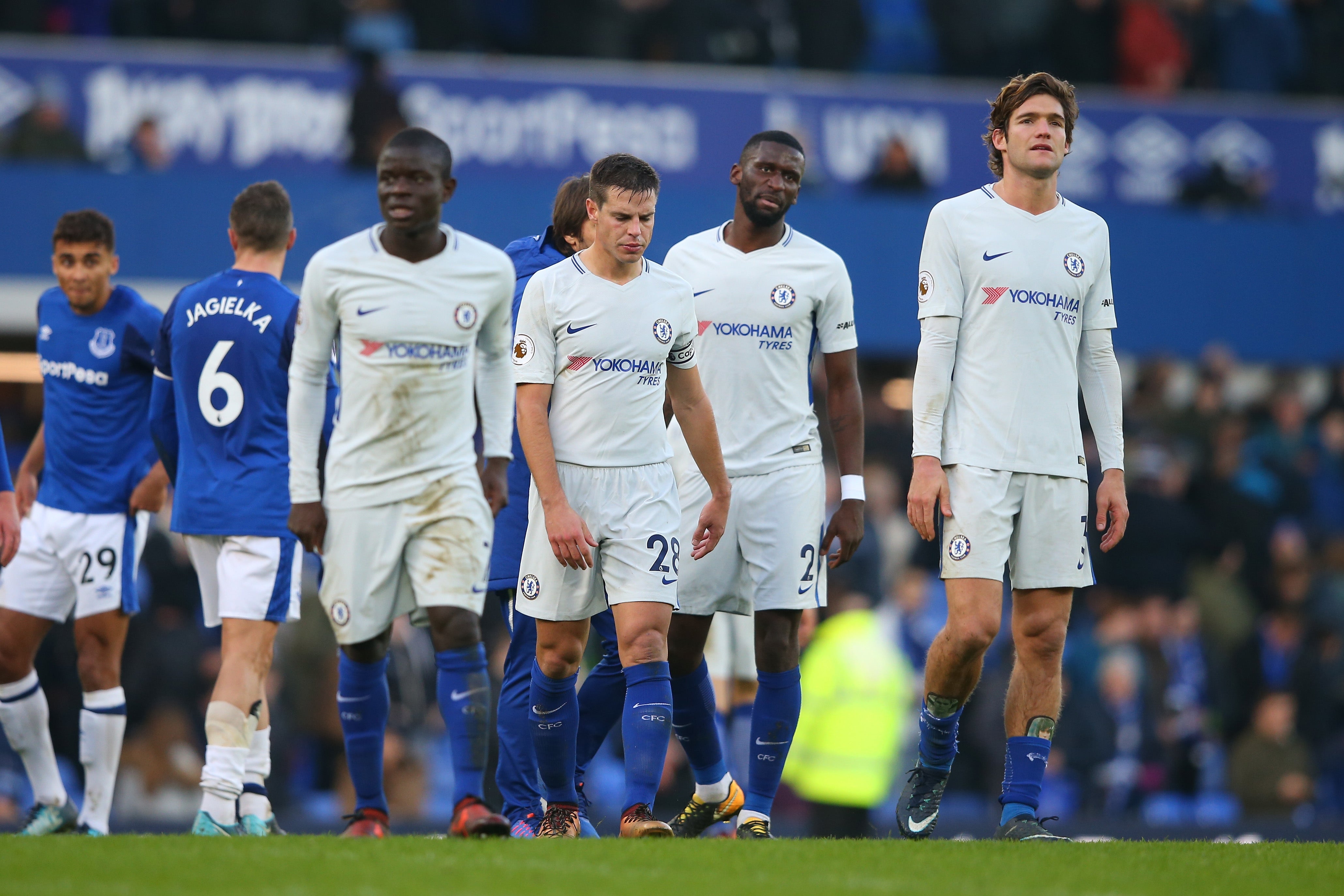 El Chelsea de Conte tropieza ante el Everton El Chelsea de Conte tropieza ante el Everton