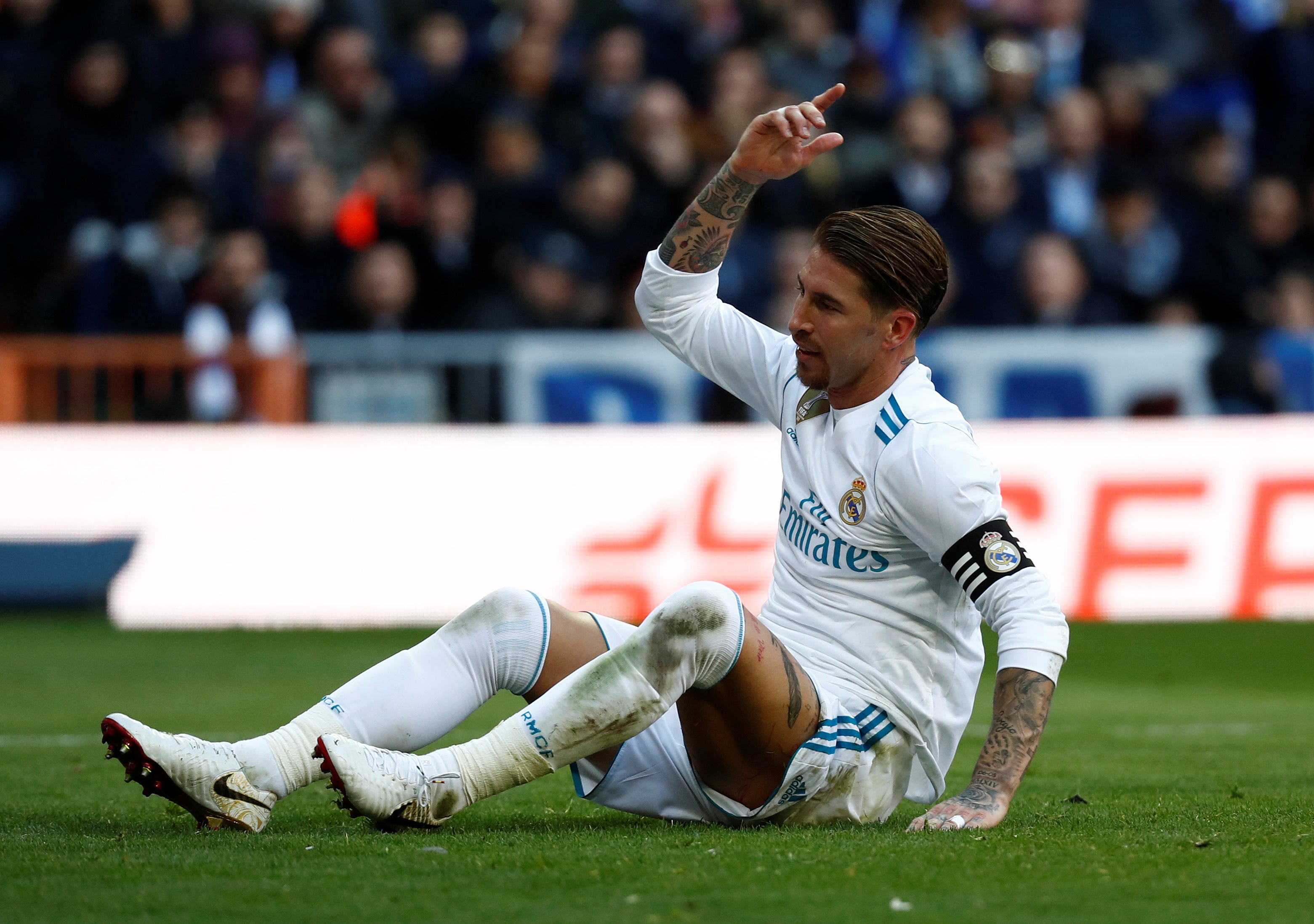 Sergio Ramos, sobre su incidente con Suárez: "En Barcelona dirán que tengo que ir a la cárcel con Puigdemont" Sergio Ramos, sobre su incidente con Suárez: "En Barcelona dirán que tengo que ir a la cárcel con Puigdemont"