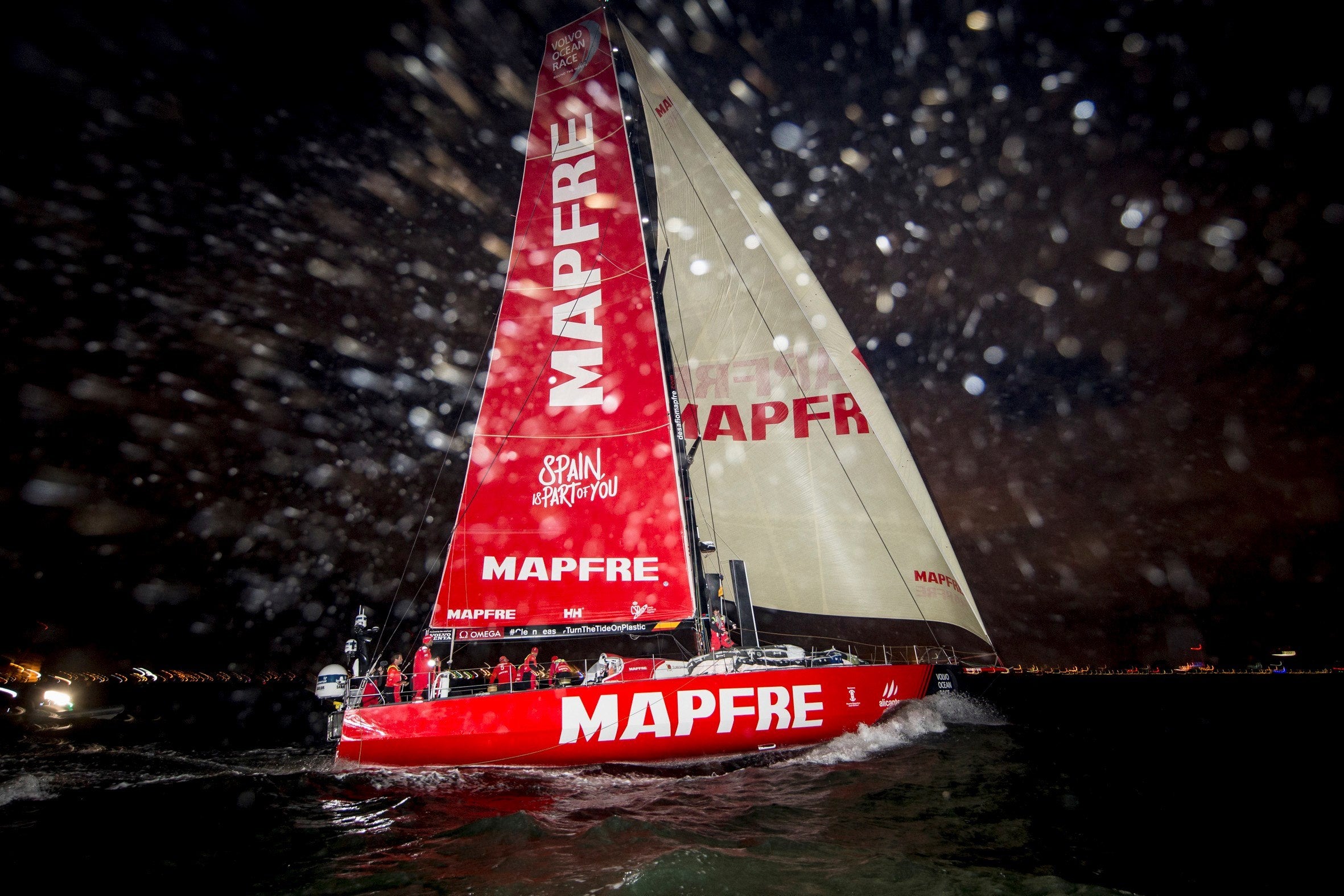 El 'MAPFRE' afianza su liderato en la Volvo Ocean Race El 'MAPFRE' afianza su liderato en la Volvo Ocean Race