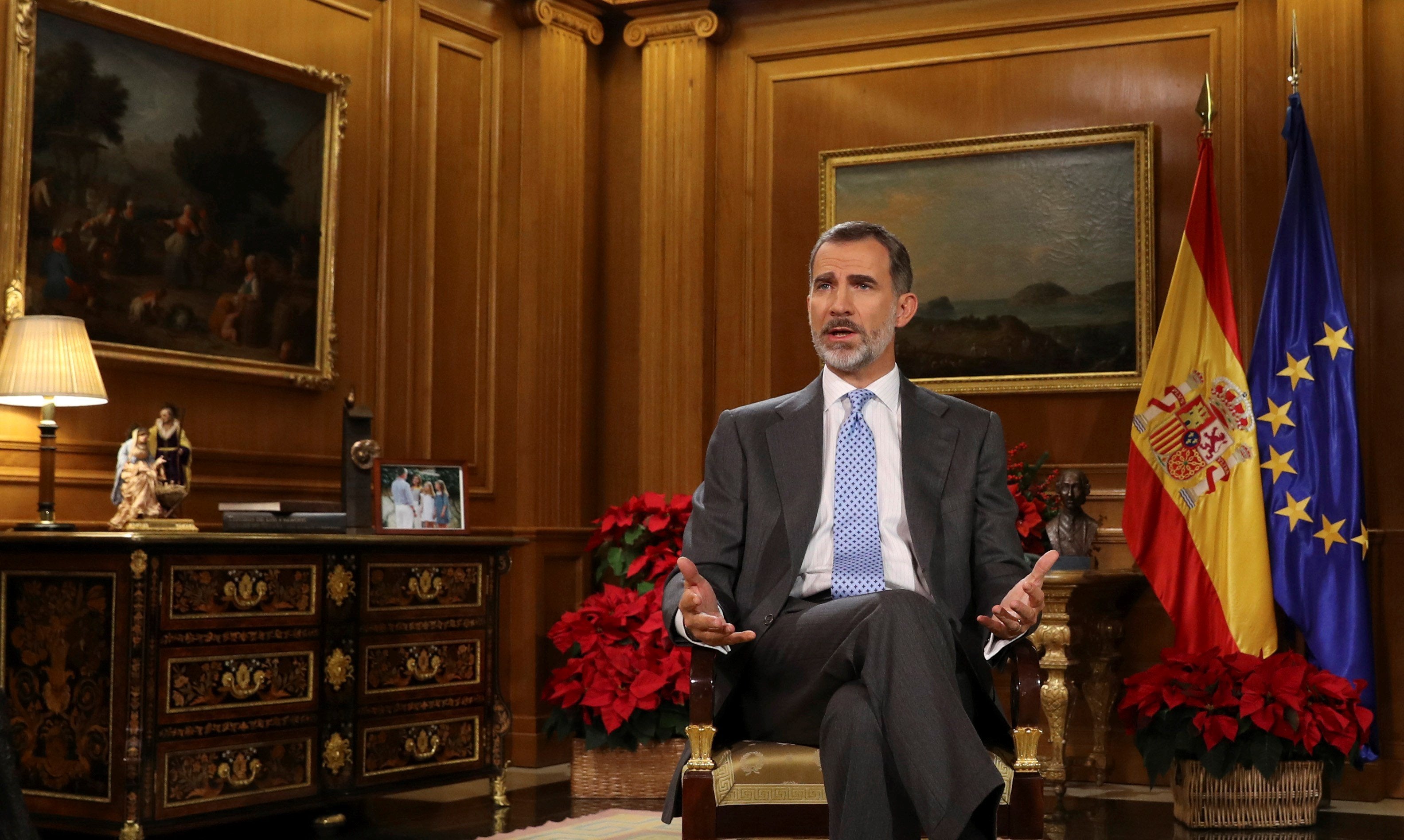 Las preguntas de Rubén Amón: ¿No parecía que el Rey estaba leyendo la encuesta del CIS? Las preguntas de Rubén Amón: ¿No parecía que el Rey estaba leyendo la encuesta del CIS?
