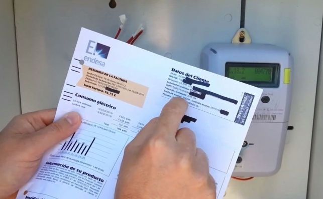 El precio de la luz cae este viernes a 10,94 euros/MWh y tendrá ocho horas de coste cero o negativo El precio de la luz cae este viernes a 10,94 euros/MWh y tendrá ocho horas de coste cero o negativo