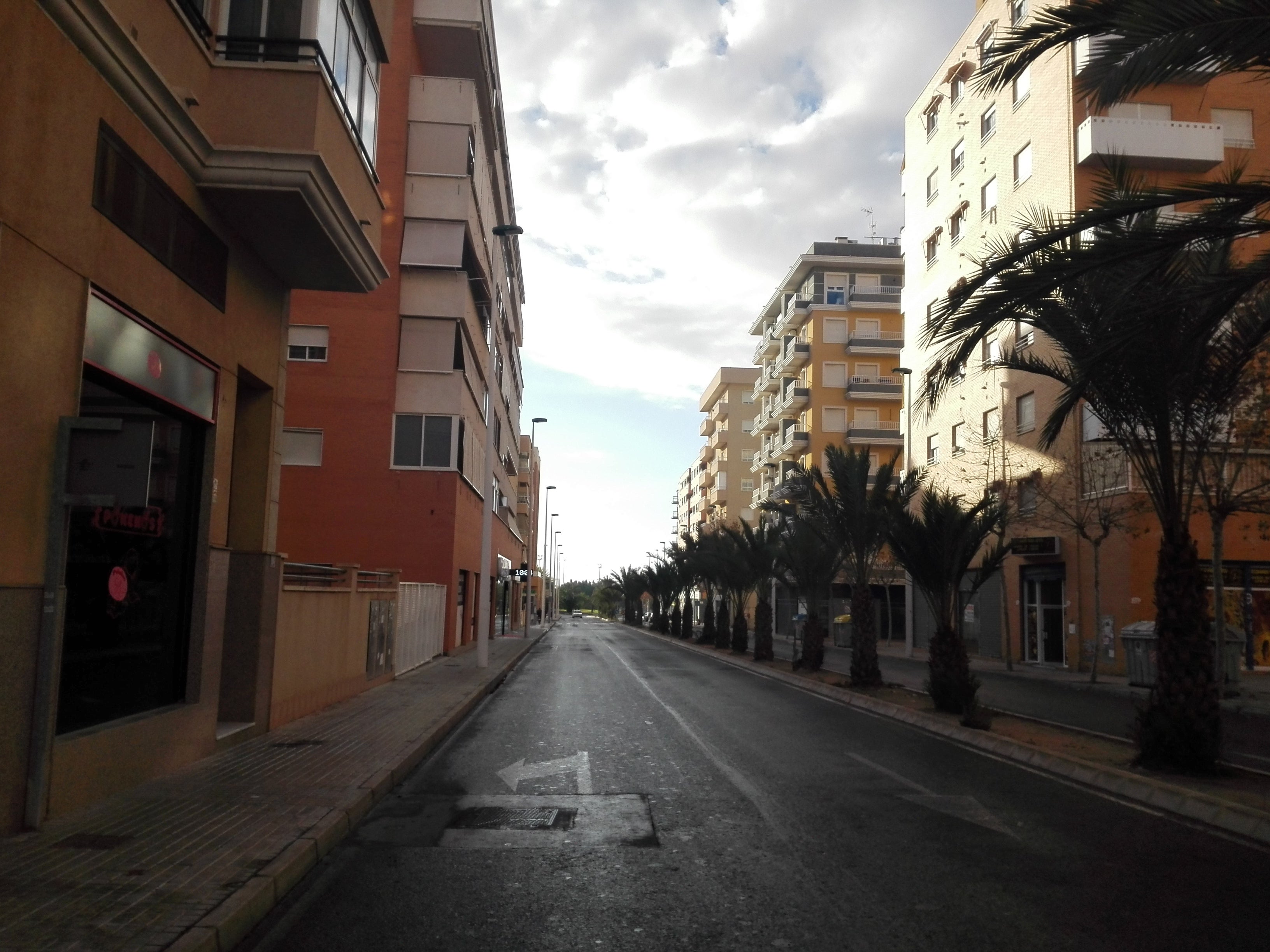 Nubes y claros para una jornada en la que se esperan unos 17 grados de temperatura máxima Nubes y claros para una jornada en la que se esperan unos 17 grados de temperatura máxima