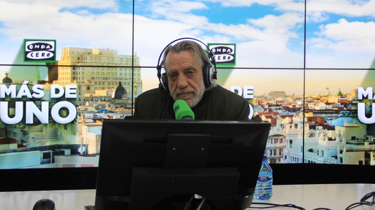 Luis Pastor: "Aquel movimiento de cantautores que hubo en España no va a volver" Luis Pastor: "Aquel movimiento de cantautores que hubo en España no va a volver"