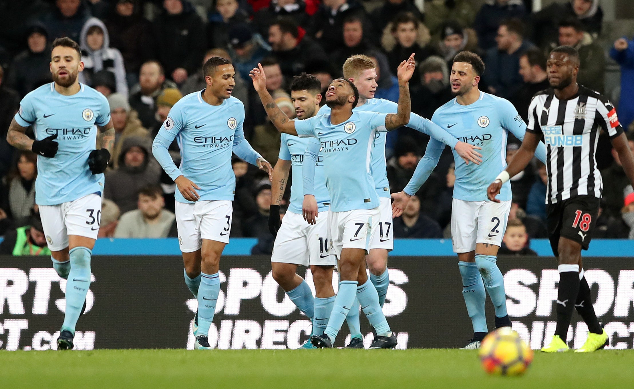 Sterling mantiene la racha de un imparable City ante el Newcastle Sterling mantiene la racha de un imparable City ante el Newcastle