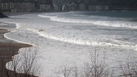 Olas en Santander