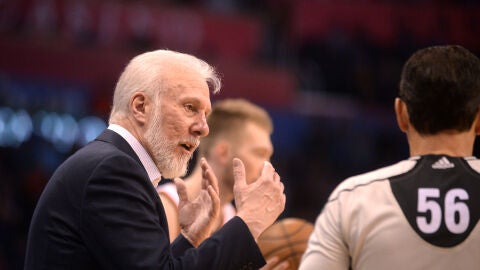 Popovich, durante un partido