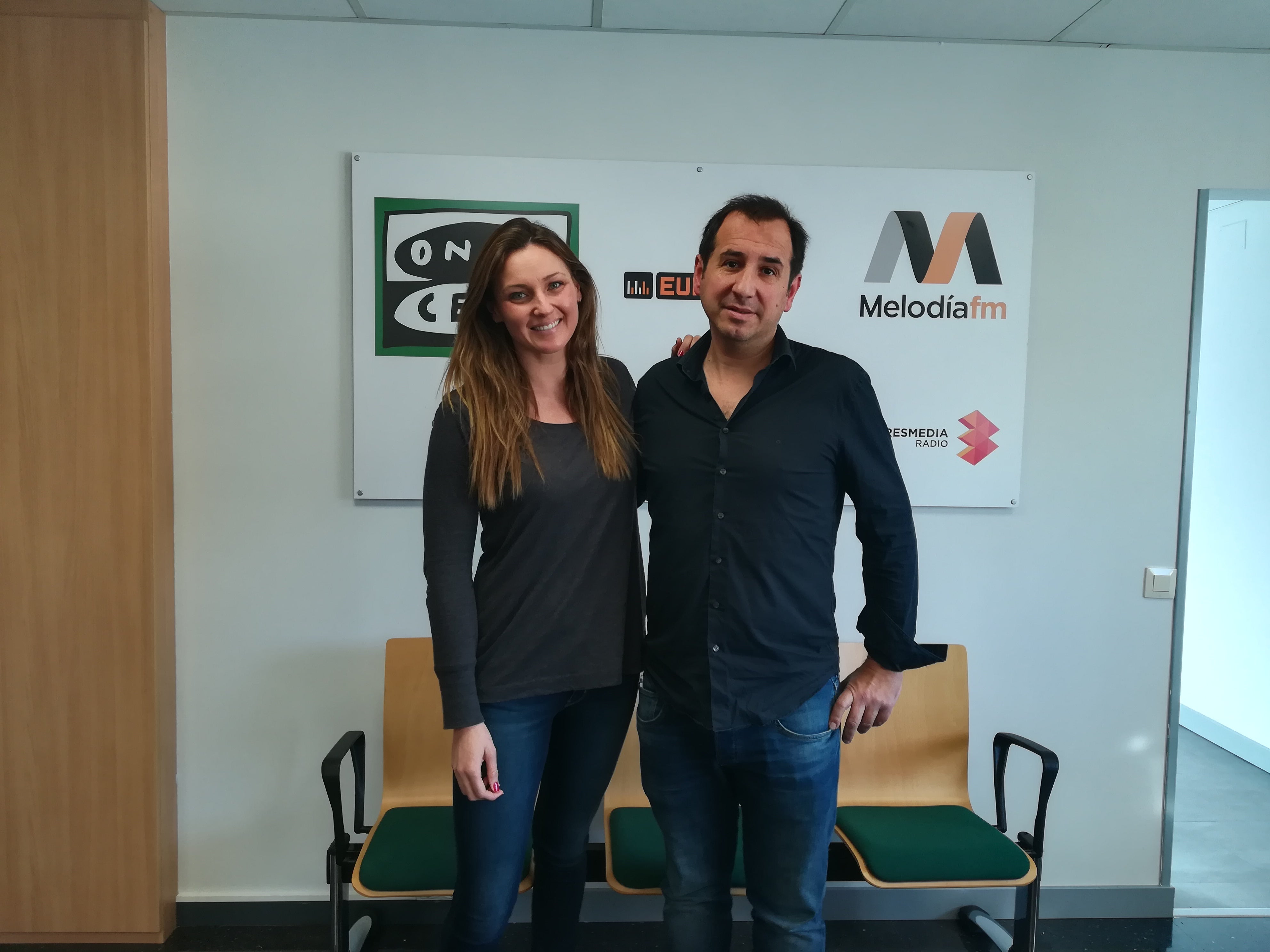 Melani Costa visita Onda Cero Melani Costa visita Onda Cero