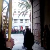 Así ha sido la entrada de Francesc Cantó por el arco del Ayuntamiento de Elche 