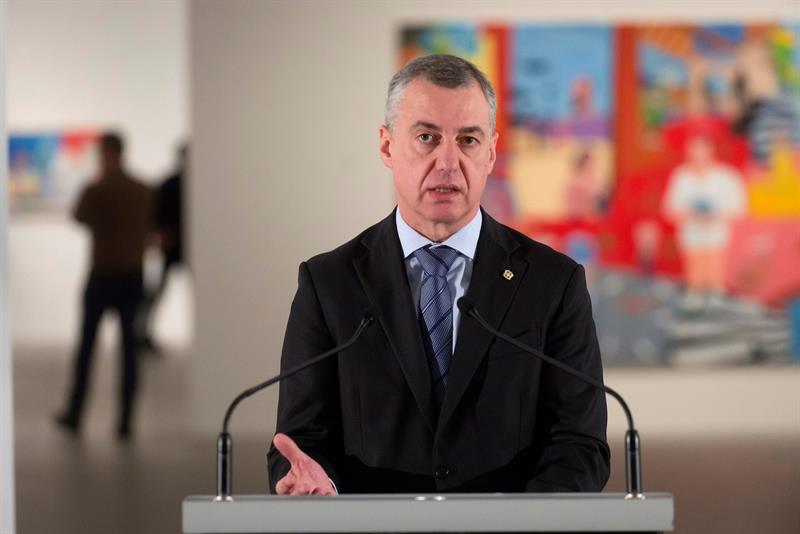 Urkullu ve un "exceso" las penas que se piden para los jóvenes de Alsasua Urkullu ve un "exceso" las penas que se piden para los jóvenes de Alsasua