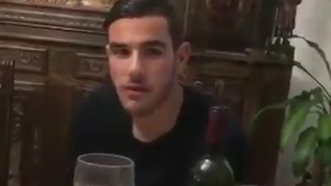 Lucas Hern&aacute;ndez se mofa del Madrid en su felicitaci&oacute;n de Navidad: &iexcl;Ojo a la reacci&oacute;n de Theo!