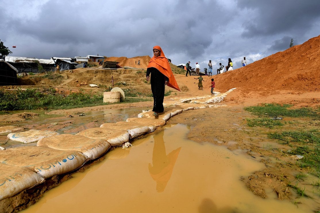 UNICEF lucha contrarreloj en Bangladesh ante la llegada del monzón al mayor campo de refugiados del mundo de los desplazados rohingya UNICEF lucha contrarreloj en Bangladesh ante la llegada del monzón al mayor campo de refugiados del mundo de los desplazados rohingya