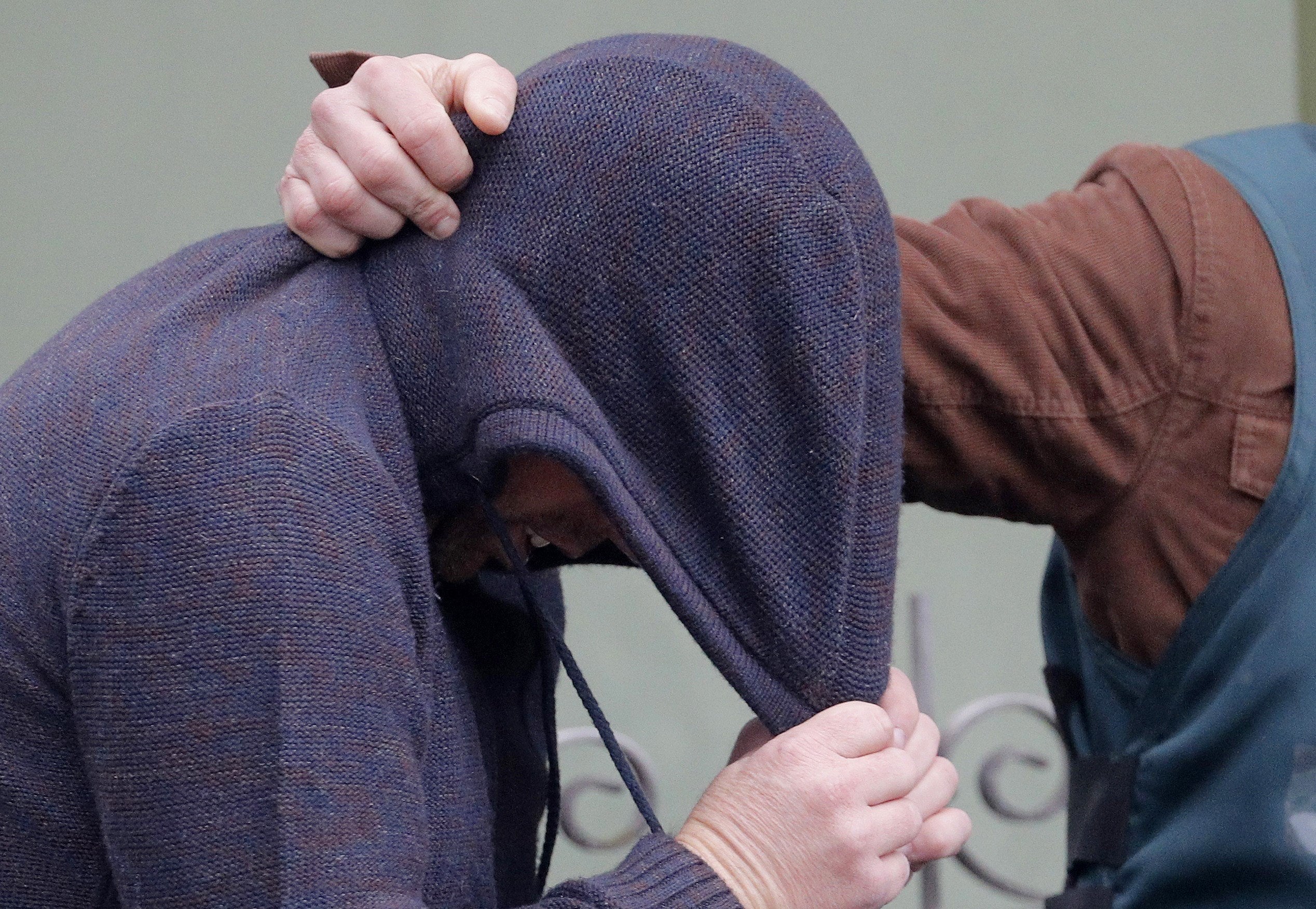 La Guardia Civil no descarta investigar de oficio la supuesta agresión sexual de 'El Chicle' a su cuñada La Guardia Civil no descarta investigar de oficio la supuesta agresión sexual de 'El Chicle' a su cuñada